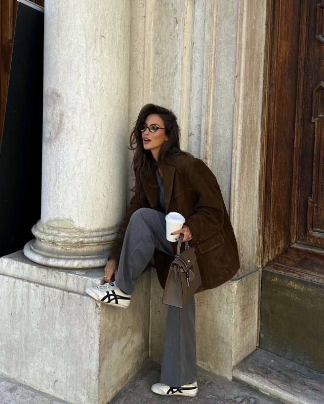 Giacca in pelle scamosciata Dana™: la tendenza autunnale del momento!